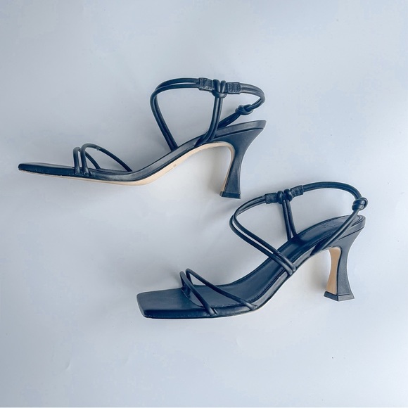 LIKE New Marc Fisher Davia Maca Spool-Heel Slingback Sandals Black Size 8.5 - Picture 2 of 6
